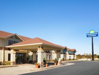Hotel Days & By Wyndham 2*
