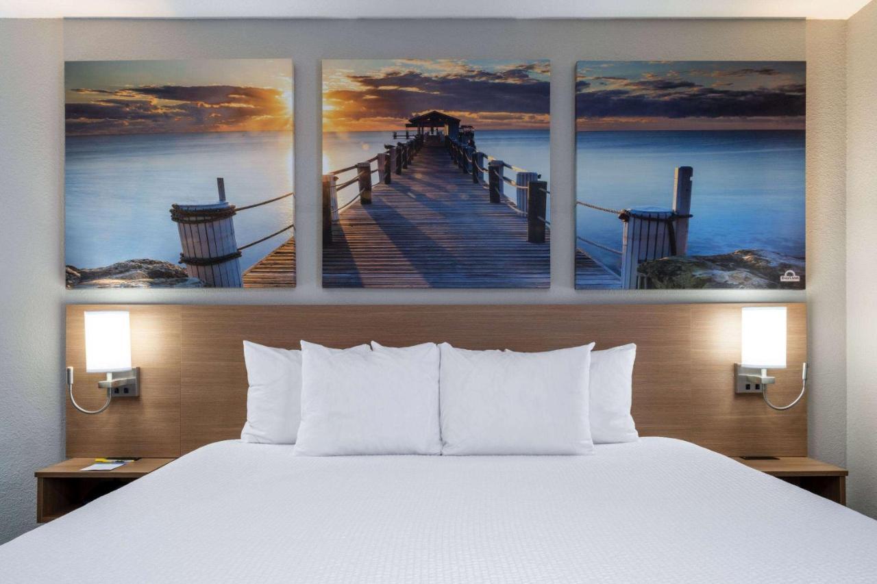 Hotel Days & By Wyndham 2*